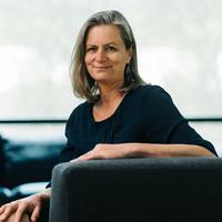 Pasfoto Corine de Vries
