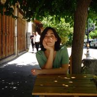 Pasfoto Eline Derakhshan