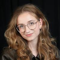Pasfoto Milou Vollebregt