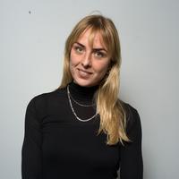 Pasfoto Nikki Brands