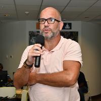 Pasfoto Oscar van Dam