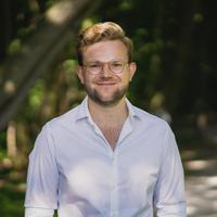 Pasfoto Tom van Rooijen
