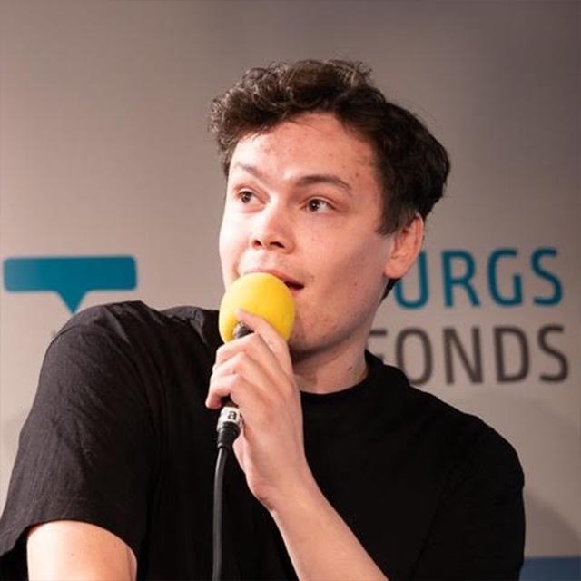 Pasfoto Rens van de Plas