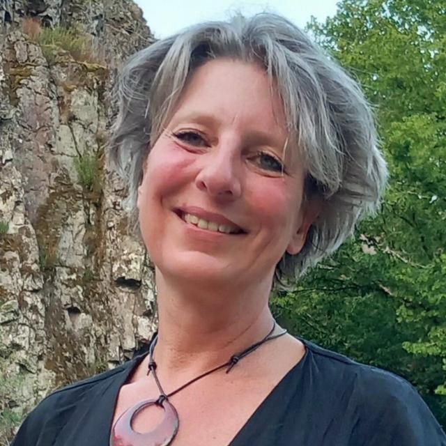 Pasfoto Fréderike Geerdink